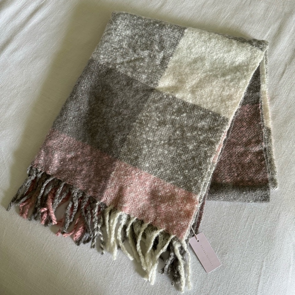 NWT Rachel Parcell pink/gray plaid Scarf